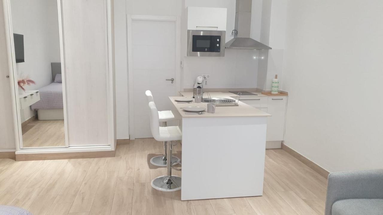 Appartement Estudio Moderno Con Opcion De Garaje à Séville Extérieur photo